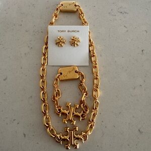 New Tory Burch Gold Roxanne necklace, bracelet and earring set